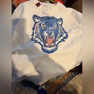 White Kentucky wildcats Henry dry goods sweatshirt